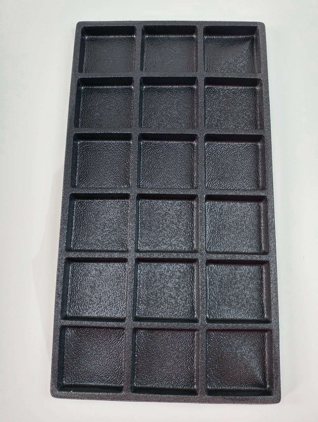 Tray Liner fits hard case for face paints - 18 spaces