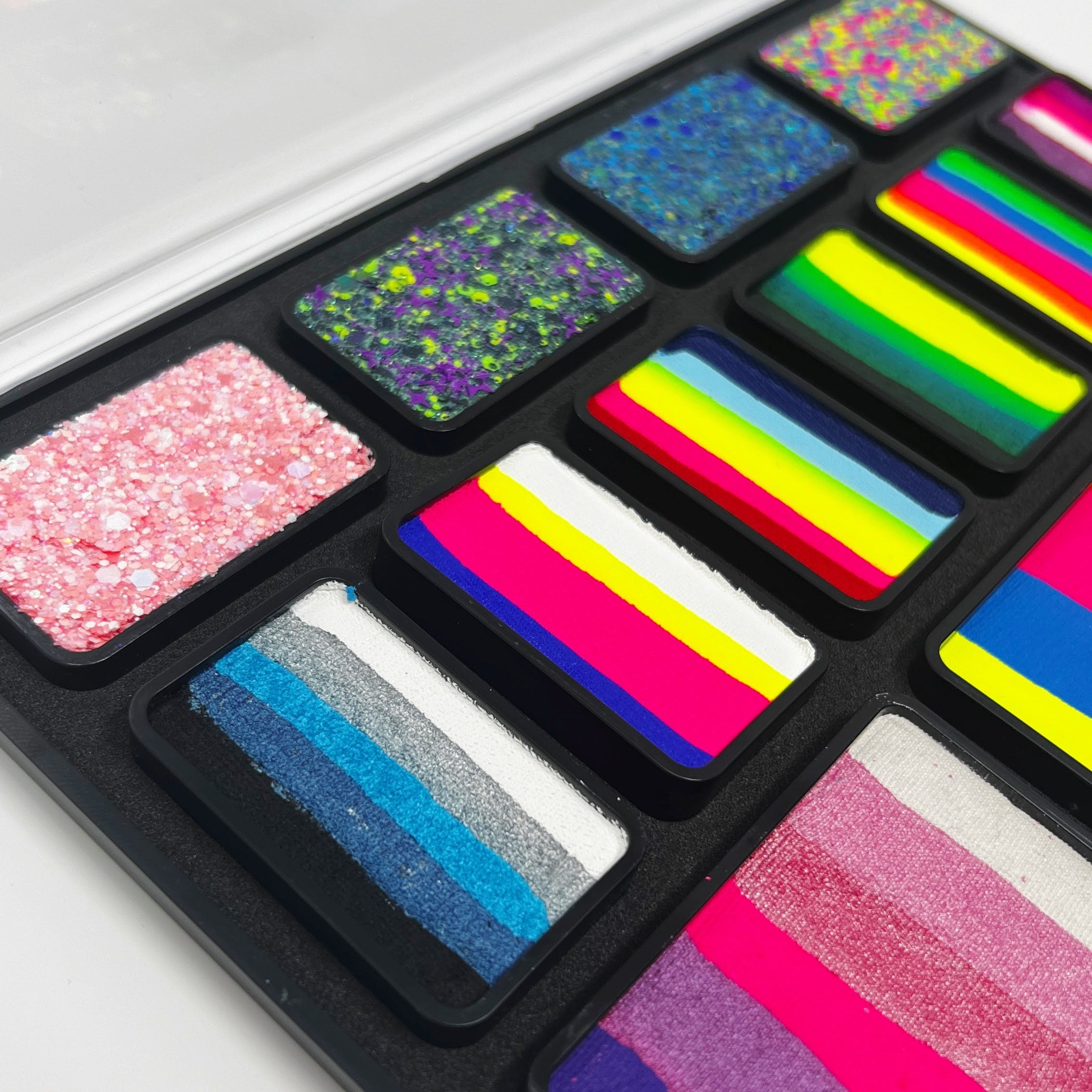 **NEW Night Lagoon One Stroke Palette Refill - Kraze